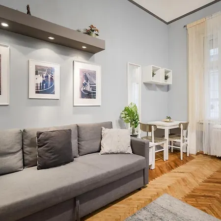 Appartement Z44- Boutique Apartment, Best Location. By Bqa